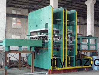 框(kuang)式平(ping)闆(ban)硫化(hua)機(jī)