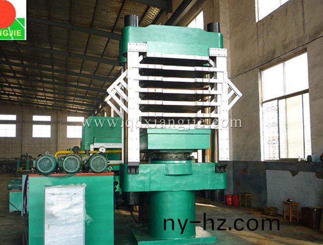 髮(fa)泡(pao)式(shi)硫化機(jī)(ji)